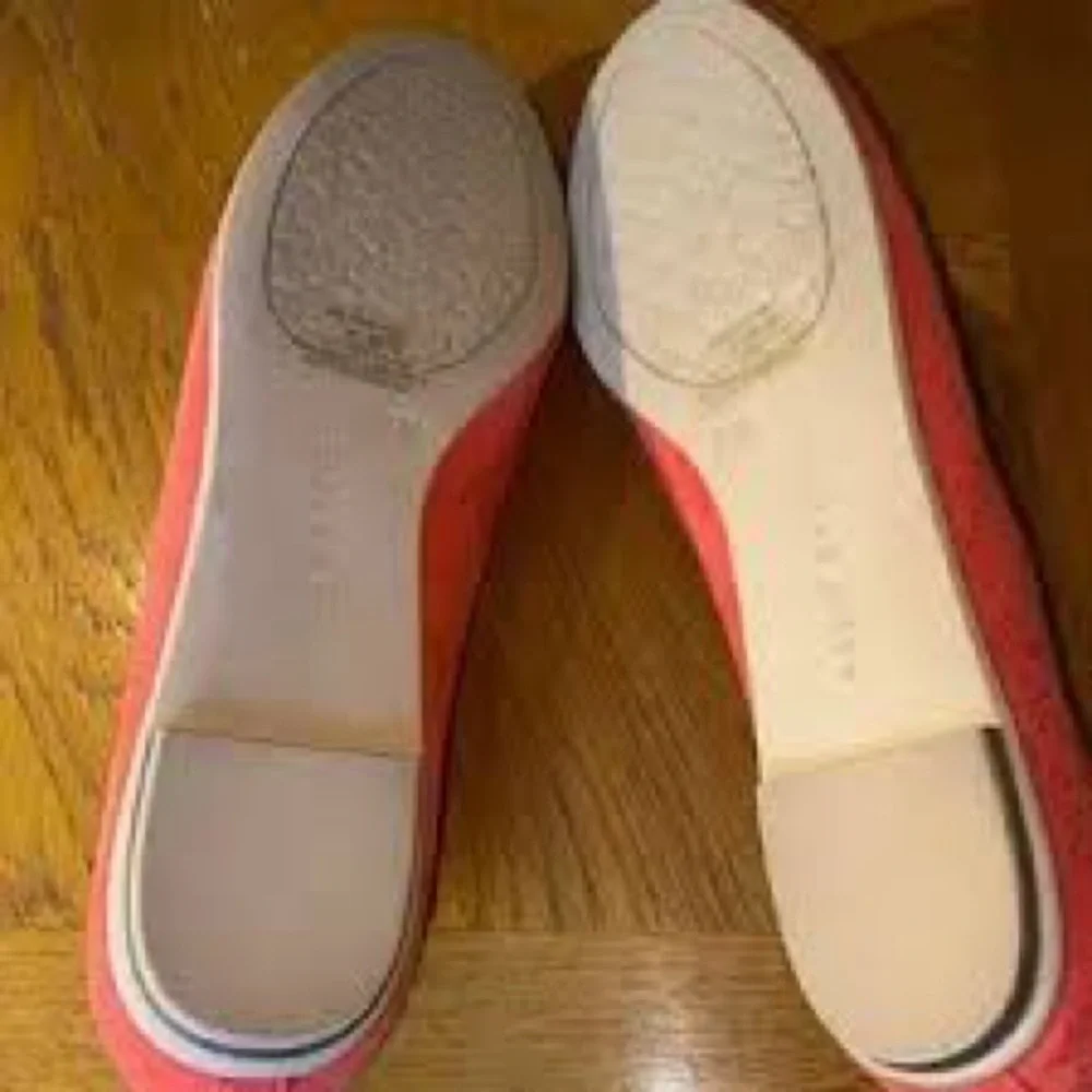 Kelly & Katie nwt kelly